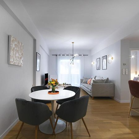 Fresh, New & Ready For You! Rnvtd Apt In Koukaki! Athen Exterior foto