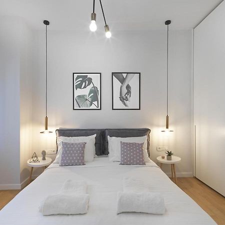 Fresh, New & Ready For You! Rnvtd Apt In Koukaki! Athen Exterior foto