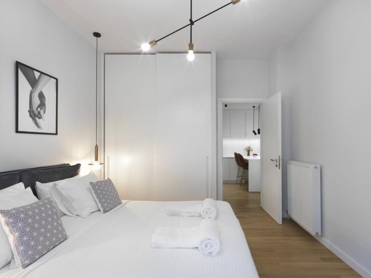 Fresh, New & Ready For You! Rnvtd Apt In Koukaki! Athen Exterior foto